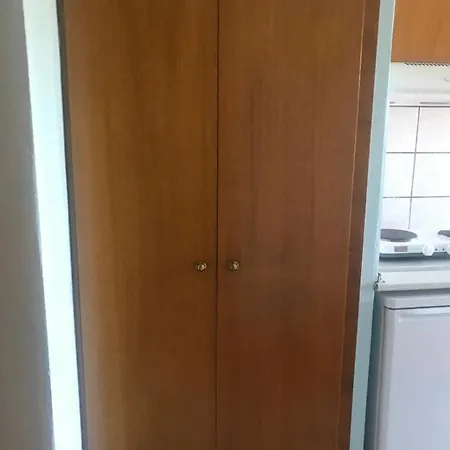 Ξενοδοχείο με διαμερίσματα Alexander Παραλία