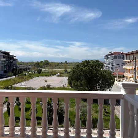 Alexander Ξενοδοχείο με διαμερίσματα Παραλία