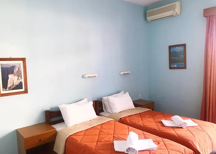 Aparthotel Alexander 3*