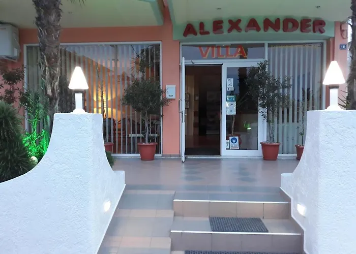 Alexander Apartahotel Paralía